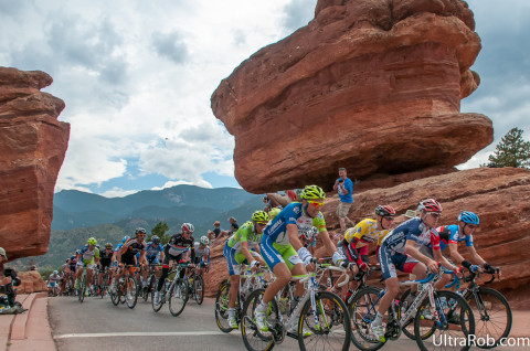 2012 USA Pro Challenge Passes Balanced Rock in Garden of the Gods