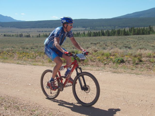 Leadville 100 Bottom of Columbine Climb Outbound